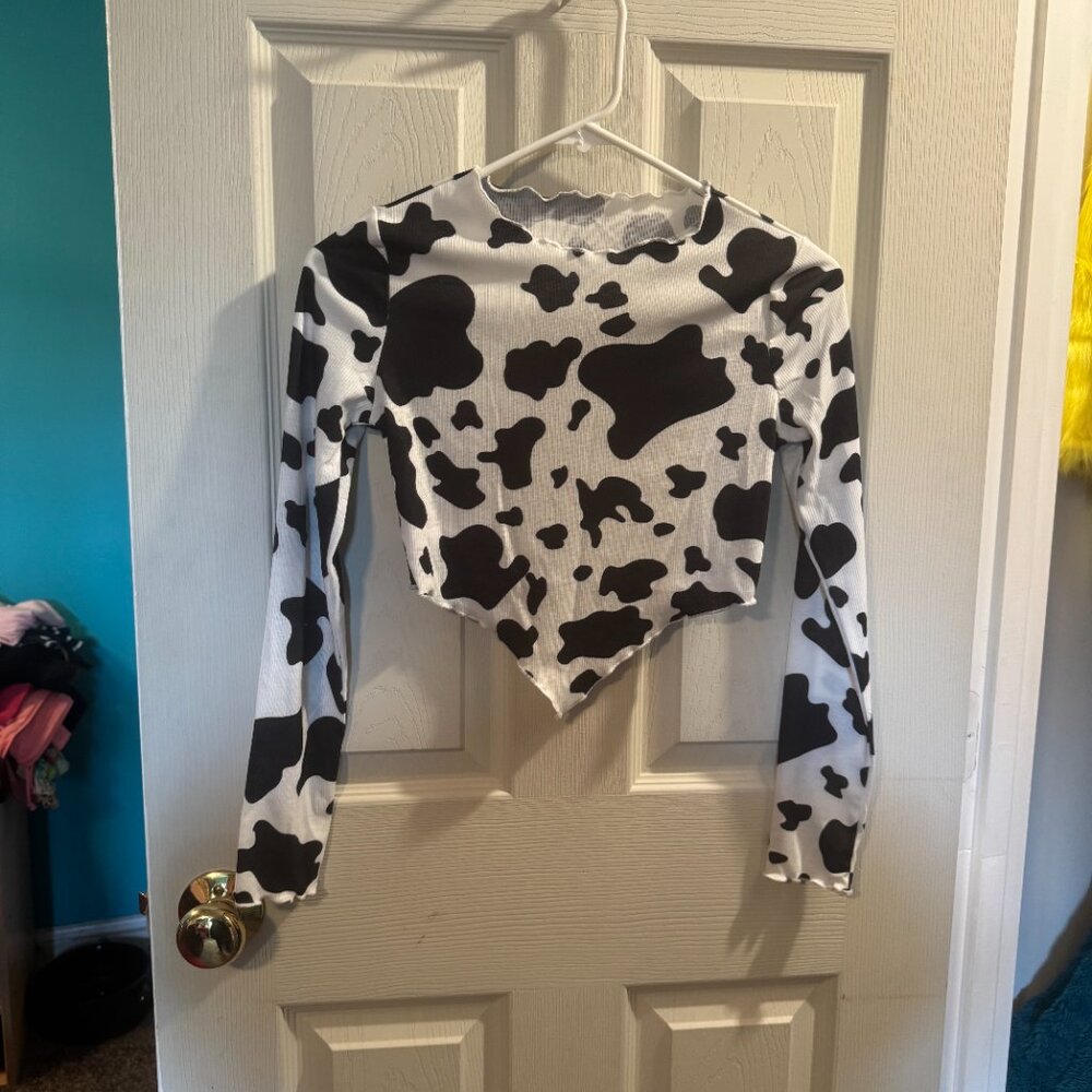 cow print shorts - girl's size 12 (+ free bonus top) - Picture 2 of 2